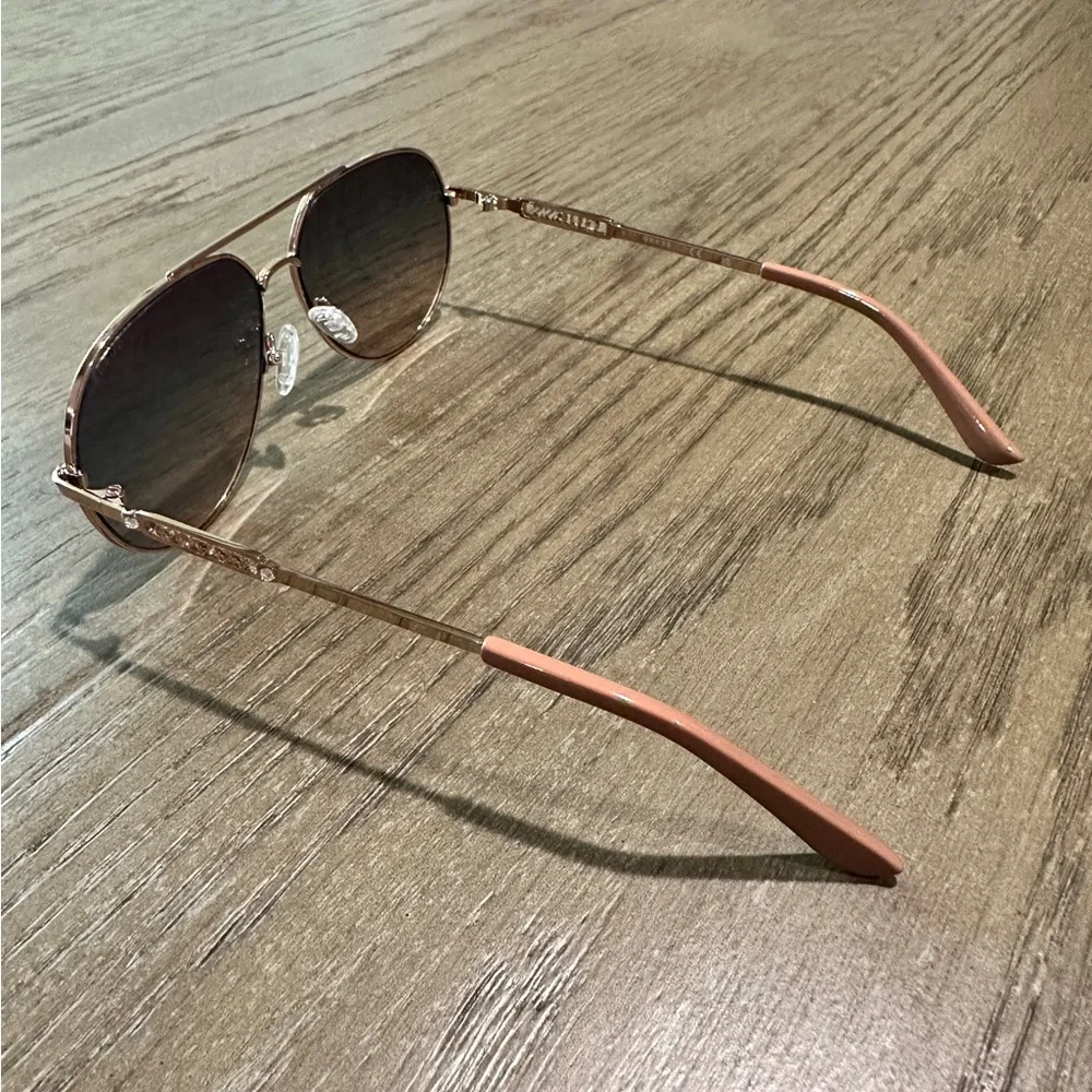 Guess Women’s Rose Gold Aviator Sunglasses - Picture 5 of 8